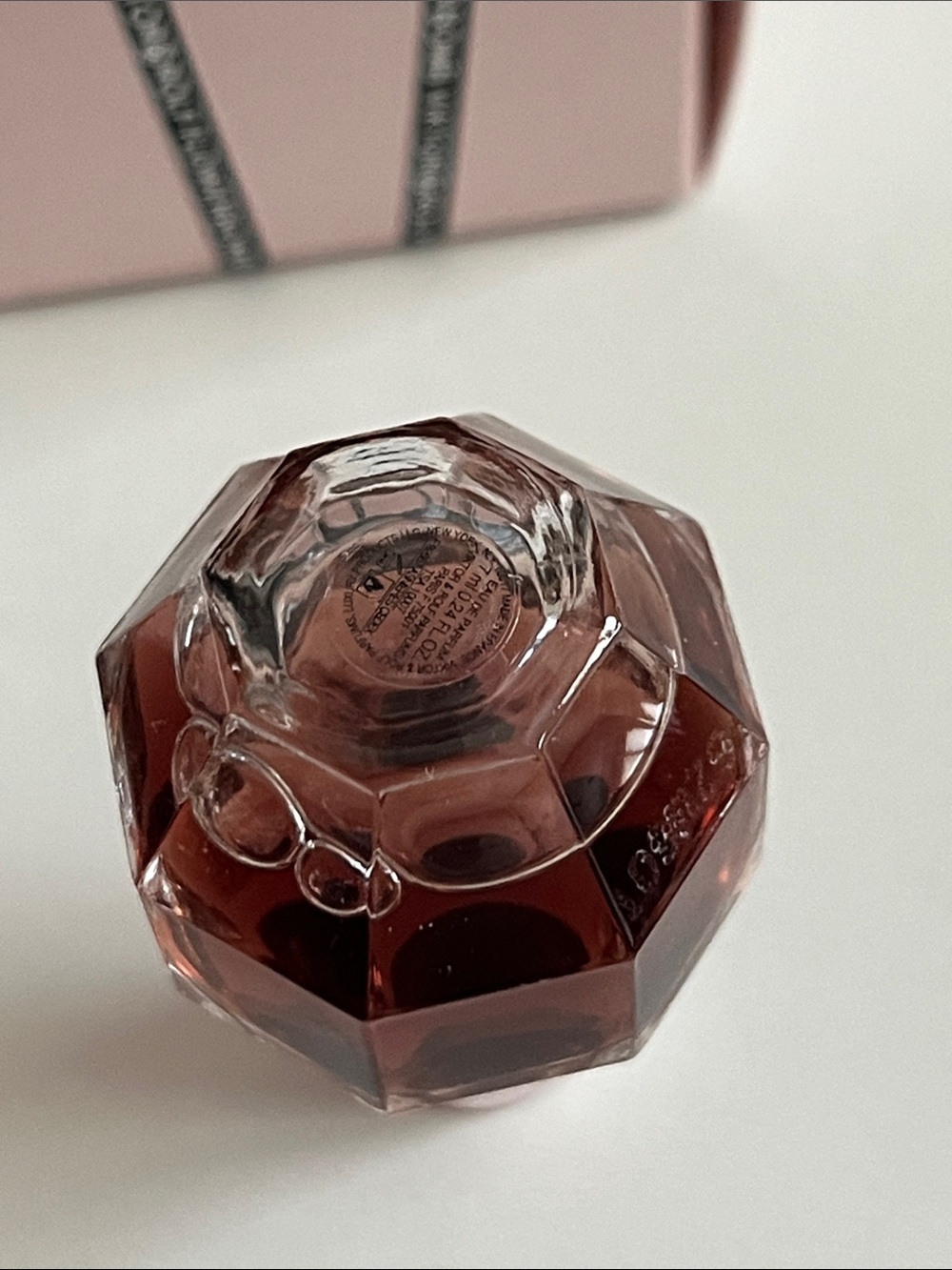 Viktor & Rolf Flowerbomb Mini in Pink Box 7 ml - Picture 5 of 5